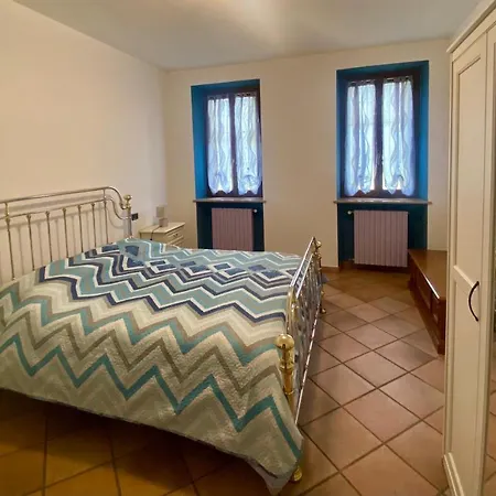 In Cascina -la Cascinetta Di Ali- Roatto